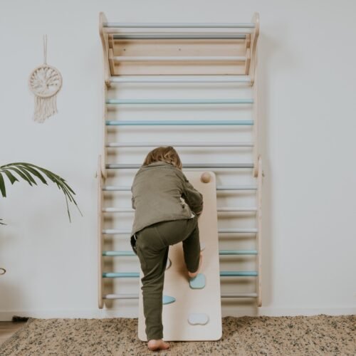 Rampa/čiuožykla laipiojimo trikampiui - sienelei | Pastelinė